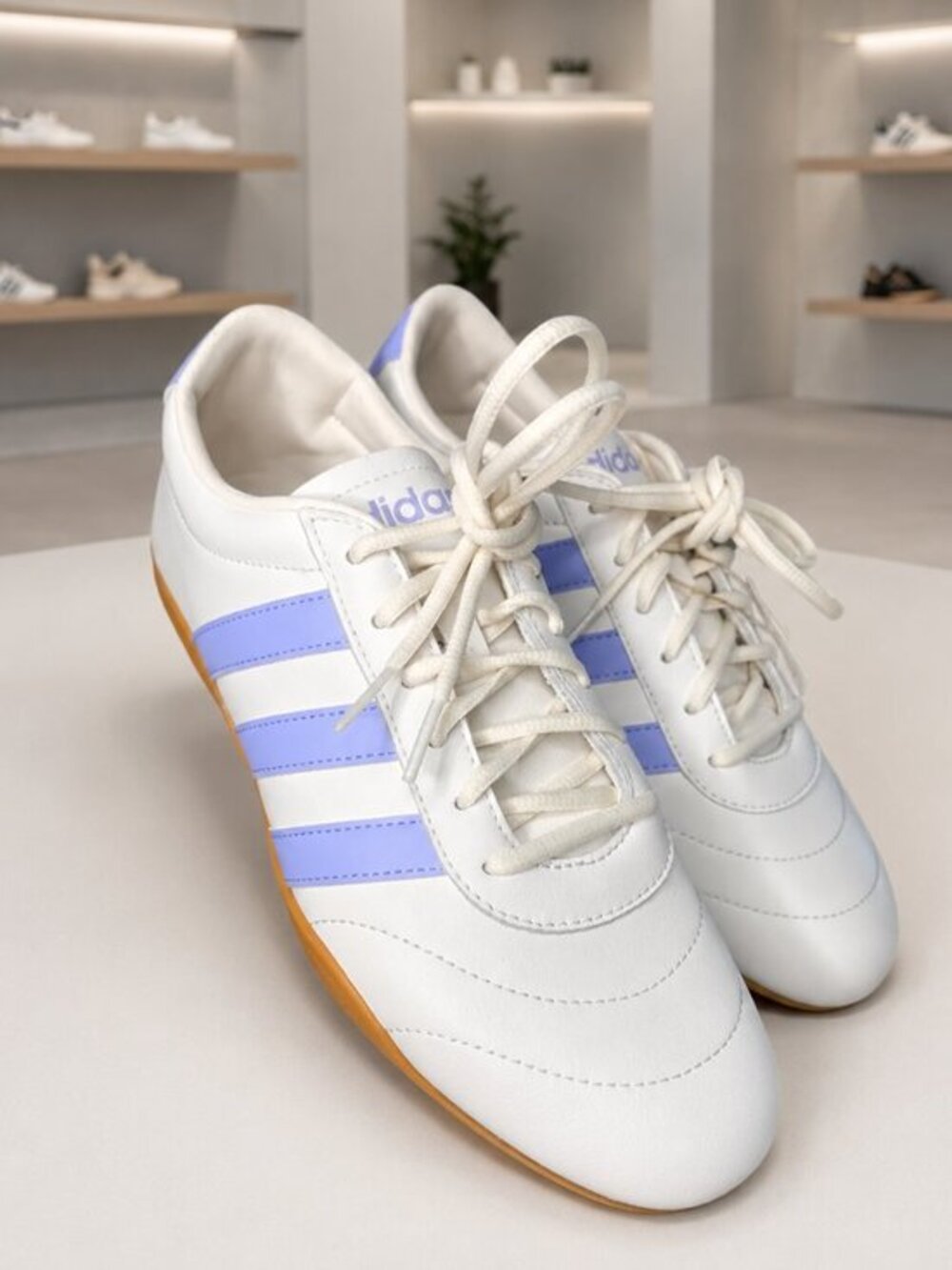 Adidas Grand Court LO Sneakers White Lavender Gum Sole Women’s 8.5 NWT